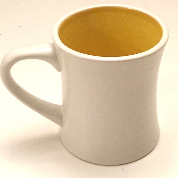 Hallmark Dog Mug Animal Lover Humor “SHED HAPPENS”White Ceramic 12oz. Mug - Picture 2 of 9